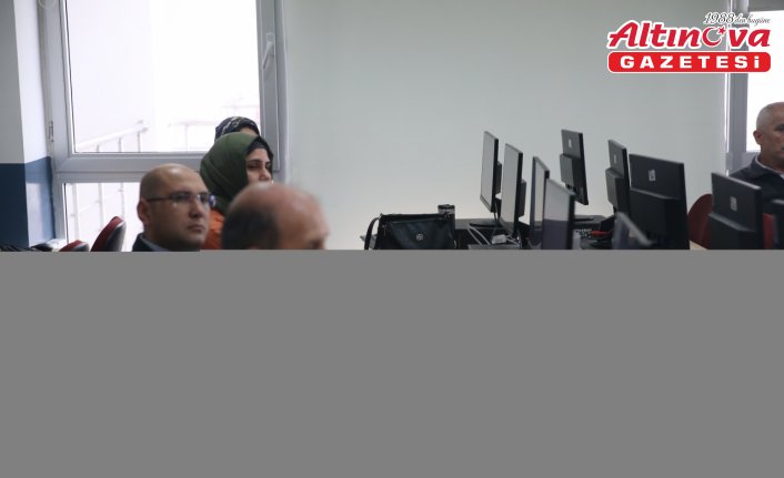 Kastamonu Üniversitesi personeli yapay zekayı öğrenerek daha etkin hizmet verecek