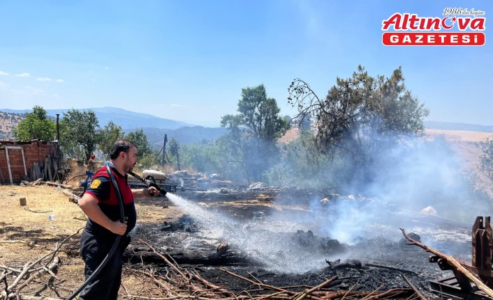 Osmancık'ta çıkan yangında 100 dönüm anız alanı zarar gördü