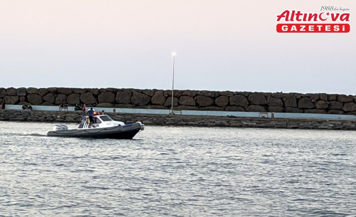 Samsun'da denizde kaybolduğu değerlendirilen kişi için arama çalışması başlatıldı