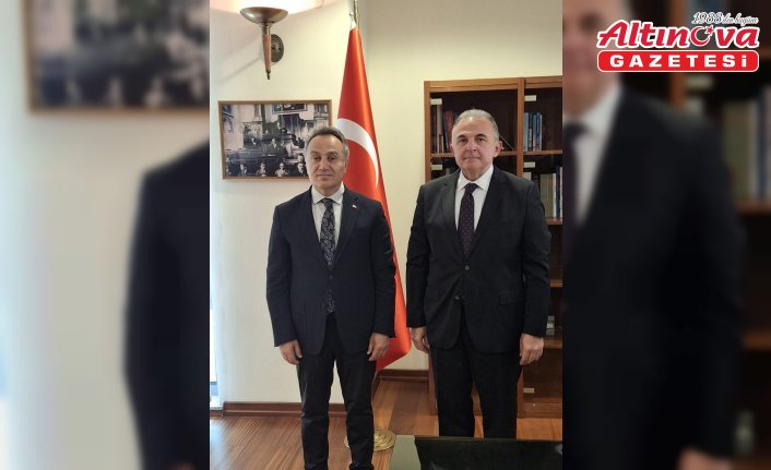 TOGÜ Rektörü Yılmaz, Kırgızistan-Türkiye Manas Üniversitesini ziyaret etti