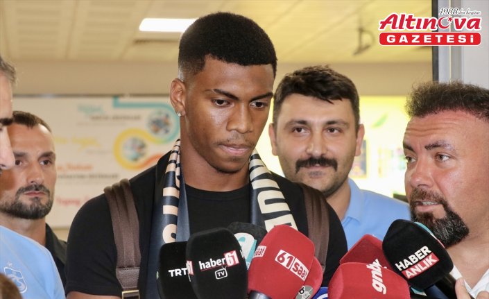 Trabzonspor'un anlaşmaya vardığı Filipe Augusto, Trabzon'a geldi