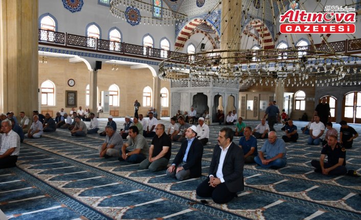 Vezirköprü'de 15 Temmuz şehitleri için mevlit programı düzenlendi