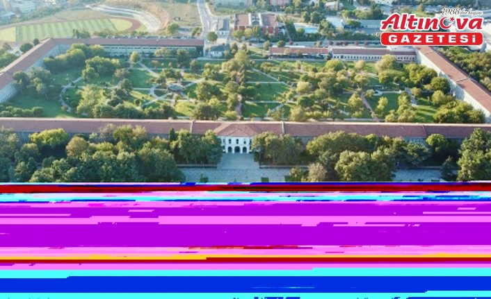 YTÜ'den YKS'de başarı gösteren öğrencilere burs ve girişimcilik desteği