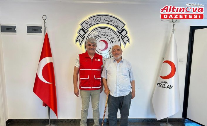 Zonguldak'ta hayırsever dairesini Türk Kızılay'a bağışladı