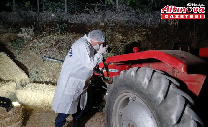 Amasya'da devrilen traktörün sürücüsü öldü