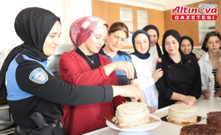 Amasya’da polis ekipleri Kur'an kursu öğrencilerine eğitim verdi