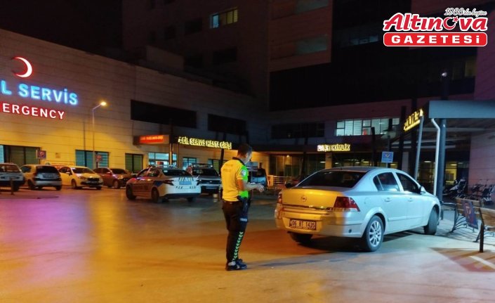 Boyabat'ta bıçaklı kavgada bir kişi yaralandı