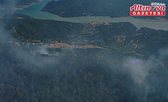 Sinop'ta çıkan orman yangınına müdahale ediliyor