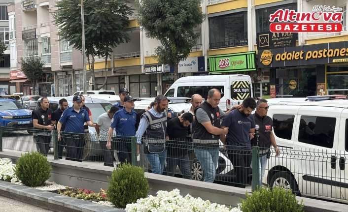 Telefonda dolandırıcılık yaptıkları iddiasıyla yakalanan 6 şüpheli tutuklandı