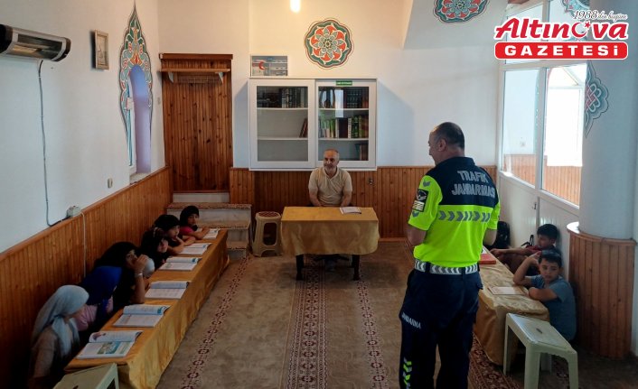 Havza'da yaz Kur'an kursu öğrencilerine trafik eğitimi