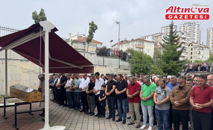 Kastamonu'da baraj gölünde boğulan çocuğun cenazesi defnedildi