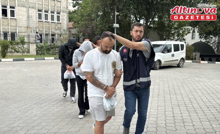 Samsun merkezli sahte ilanla dolandırıcılık operasyonunda yakalanan 3 zanlı adliyede