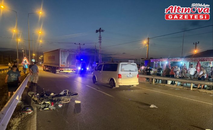 Samsun'da motosikletle elektrikli bisikletin çarpıştığı kazada 2 kişi yaralandı