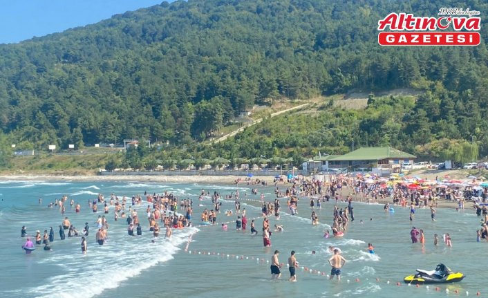 Sinop'ta 1 çocuk denizde boğulma tehlikesi geçirdi