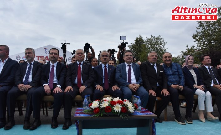 Ulaştırma ve Altyapı Bakanı Uraloğlu, Trabzon Günleri'nin açılışına katıldı