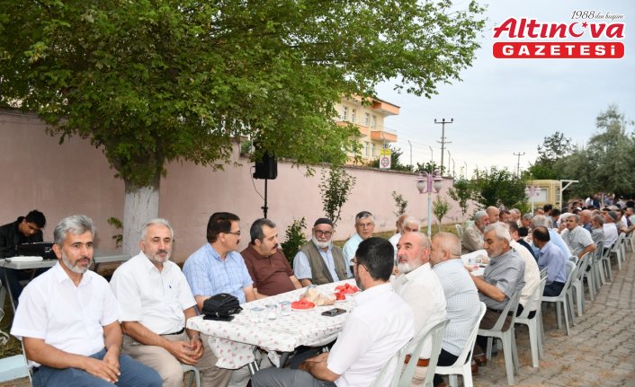 Vezirköprü İmam Hatip Lisesi mezunları pilav gününde bir araya geldi