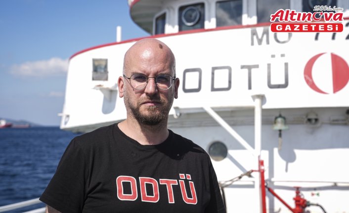 Akdeniz suyu Marmara'nın yüzeyini temizledi