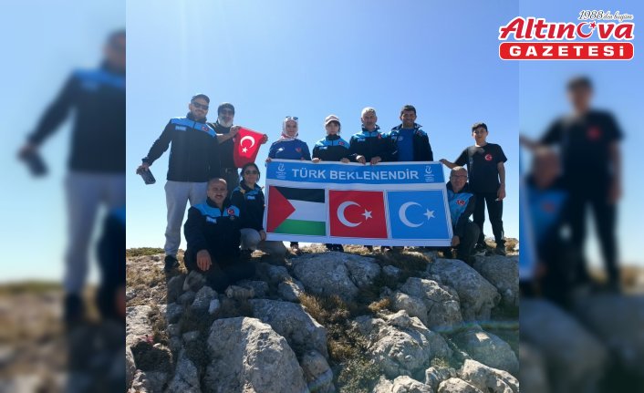 Amasya Yesevi Hareketi Derneğinden 2 bin 90 rakımlı Akdağ'a “zulme sessiz kalma“ yürüyüşü