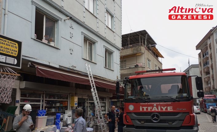 Çarşamba'da bir evde çıkan yangın söndürüldü