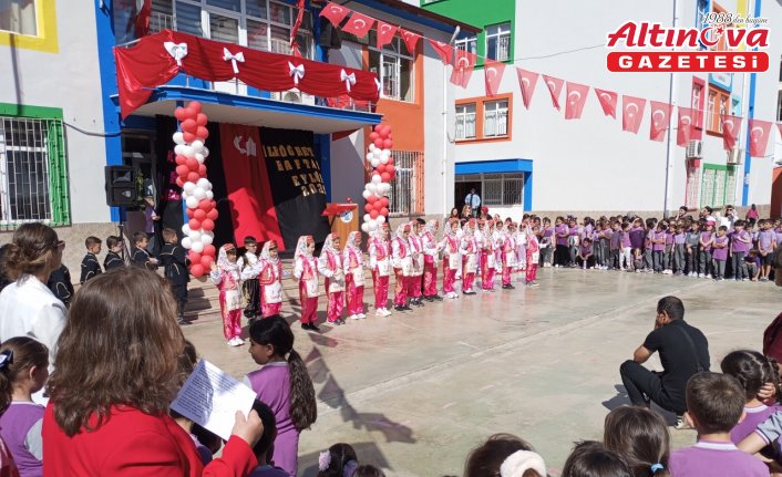 Çarşamba'da İlköğretim Haftası kutlandı