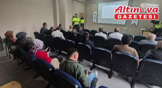 Dikmen’de öğrenci servisi sürücüleri ve rehber personeller bilgilendirildi