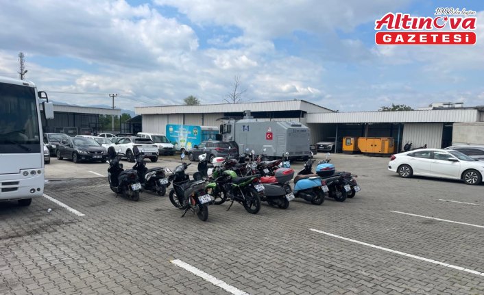 Düzce'de motosikletlerde gayriresmi tadilat yapılmasına ilişkin 27 zanlıya gözaltı