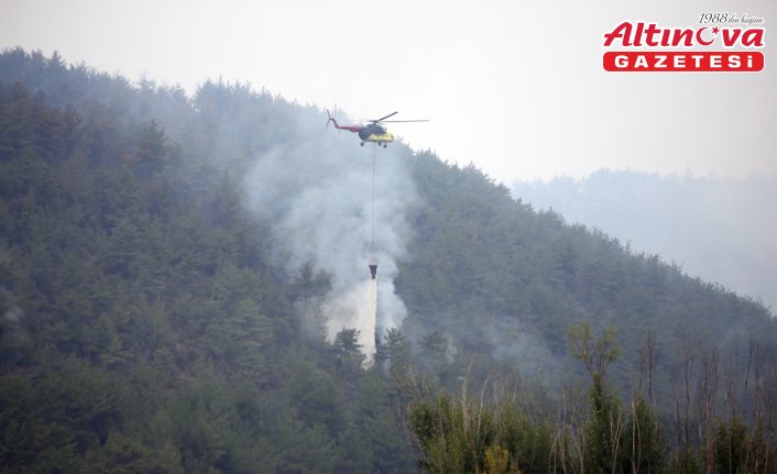 Kastamonu-Karabük sınırındaki iki orman yangınına müdahale sürüyor