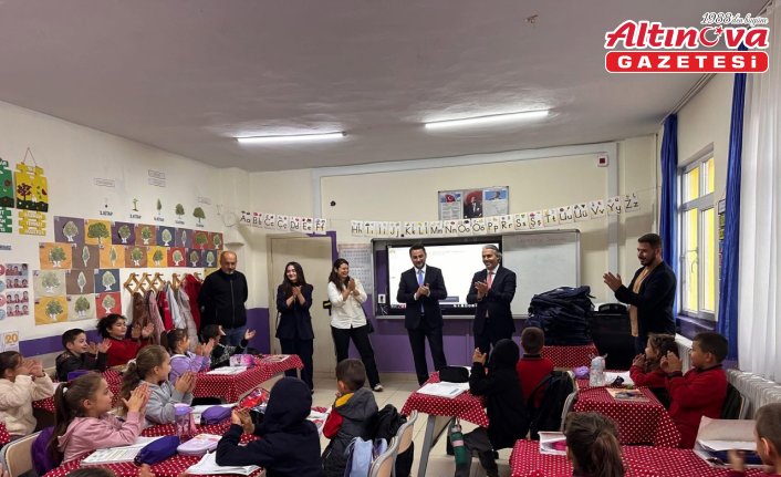 Ordu'da TKDK'den öğrencilere kırtasiye malzemesi desteği