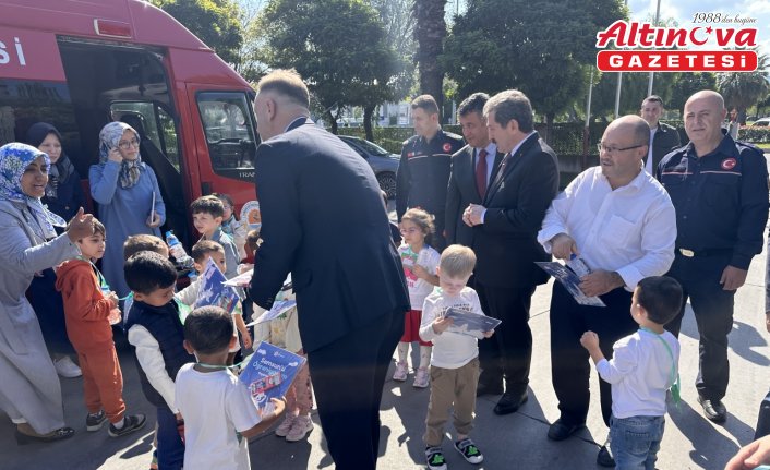 Samsun'da minik öğrenciler itfaiyeyi ziyaret etti