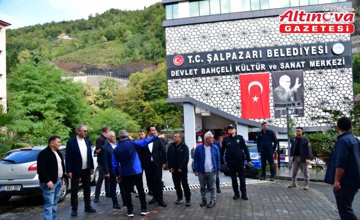 Trabzon Valisi Yıldırım, Şalpazarı ilçesinde incelemede bulundu