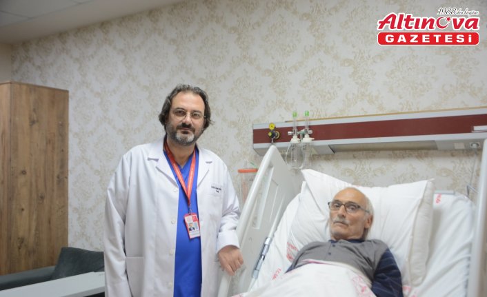 Trabzon'da mesanesinde tümör tespit edilen hasta ameliyatla sağlığına kavuştu
