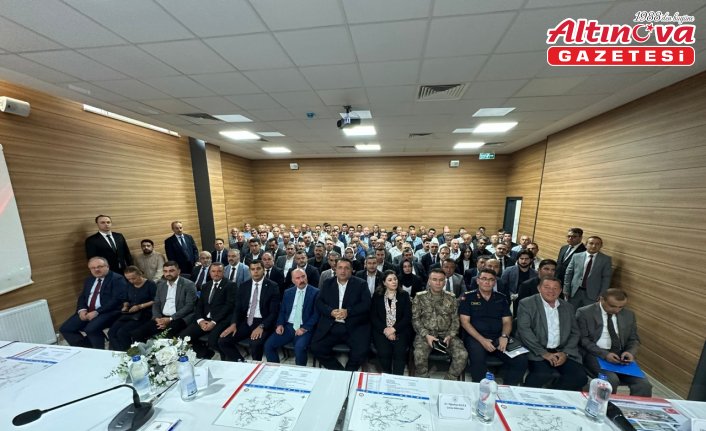 Vali Çalgan, Kargı'da muhtarlarla buluştu