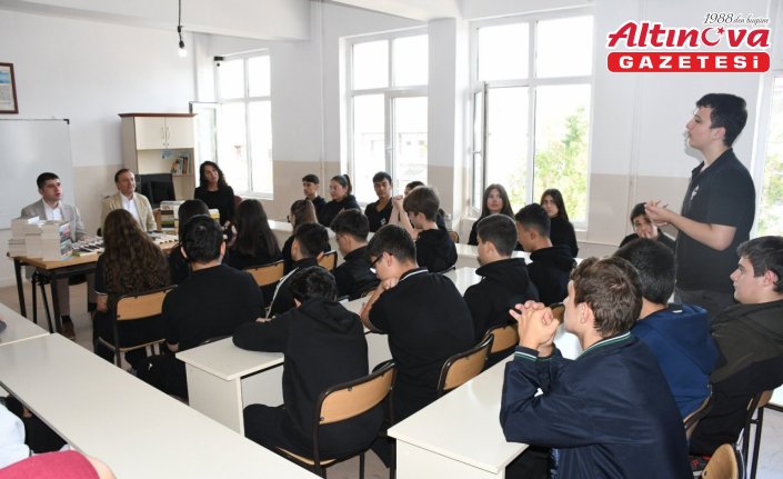 Alaçam'da 10 bin kitap öğrencilerle buluşturuldu