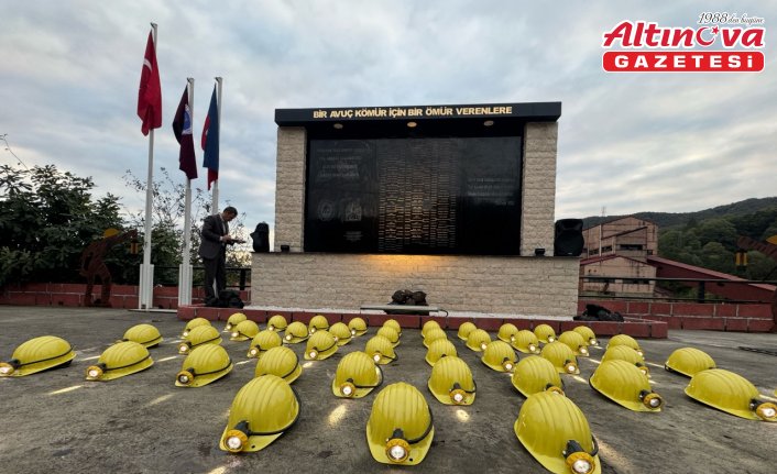 Amasra'daki patlamada hayatını kaybeden 43 madenci anıldı
