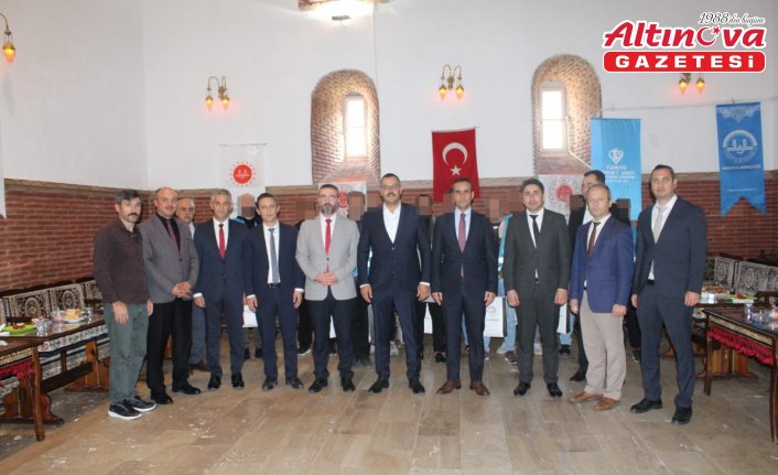 Amasya’da camilerde temizlik ve çevre düzenlemesi yapıldı