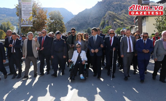 Amasya'da görme engelliler için farkındalık yürüyüşü yapıldı