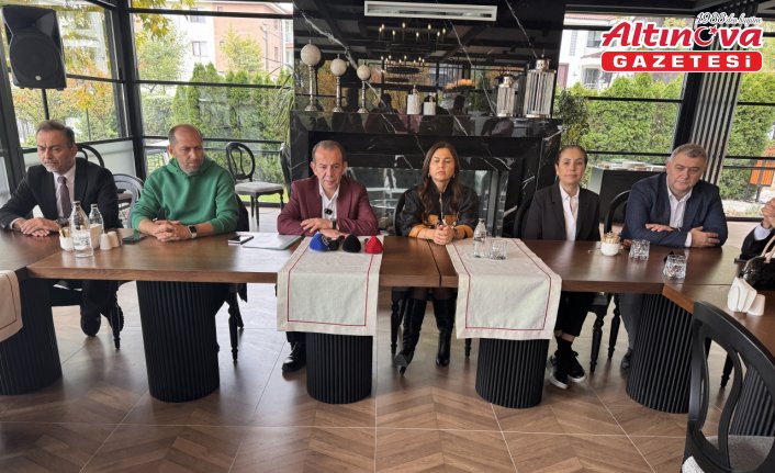 Bolu Belediye Başkanı Özcan basın toplantısı düzenledi