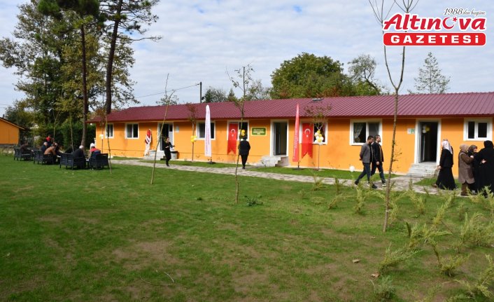 Düzce'de atıl durumdaki köy okulu üreten kadınların kooperatif binasına dönüştürüldü