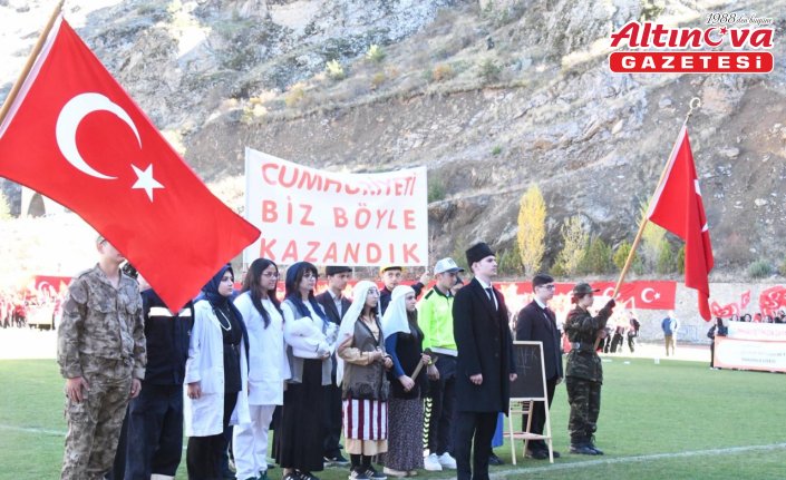 Gümüşhane'de 29 Ekim Cumhuriyet Bayramı kutlandı