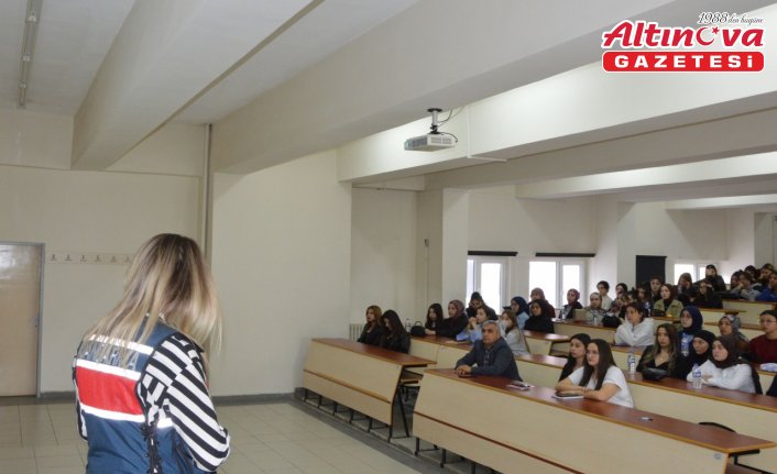 Havza MYO'da öğrencilere narkotik ve siber suçlar eğitimi