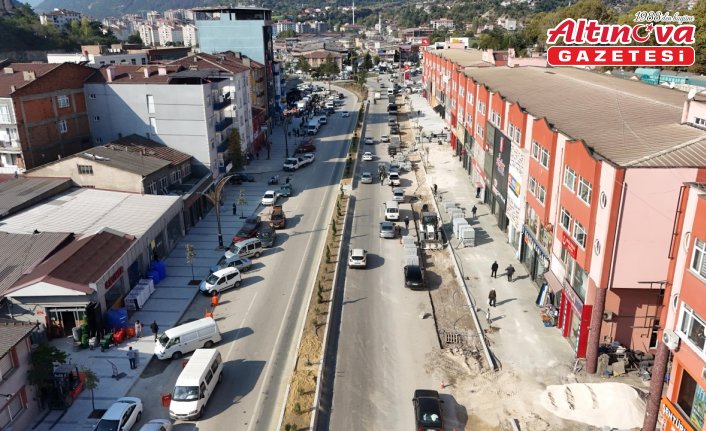 Karabük Belediye Başkanı Çetinkaya, Zonguldak Caddesi'nde incelemelerde bulundu