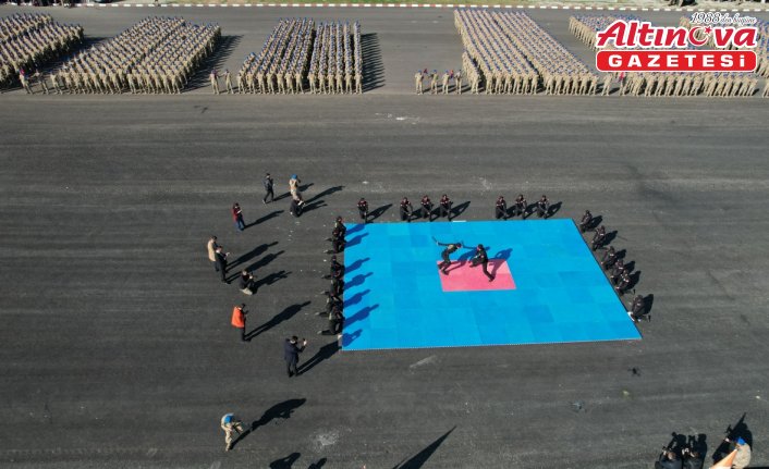 Kastamonu'da eğitimlerini tamamlayan uzman erbaşlar mezun oldu