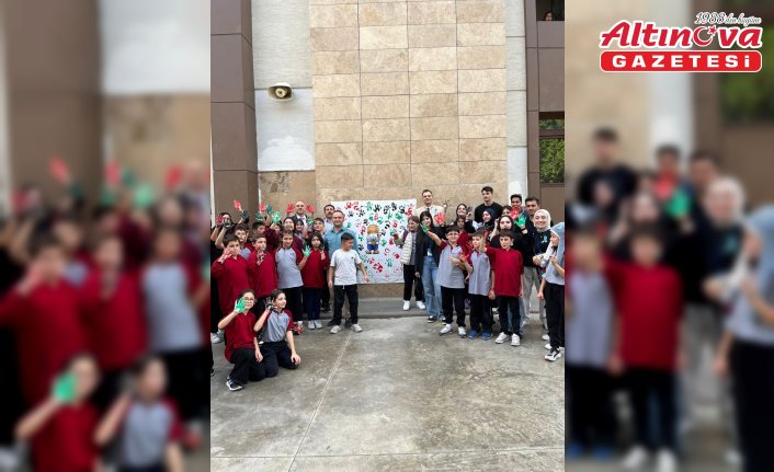 Kastamonu'da Filistinli üniversiteliler ortaokul öğrencileriyle buluştu