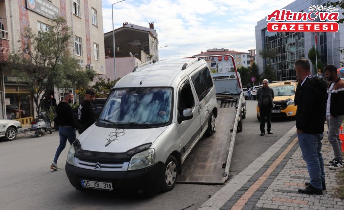 Ordu'da trafik kazası güvenlik kamerasınca kaydedildi