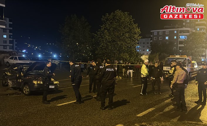 Samsun'da trafik kazasında aynı aileden 2 kişi öldü, 2 kişi yaralandı