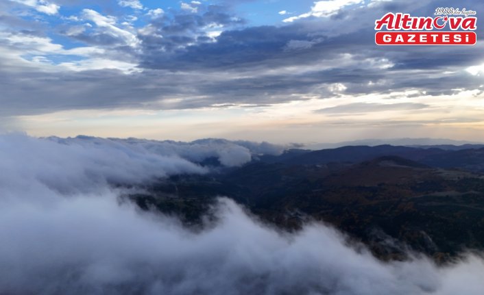 Alaçam'da 1650 rakımlı Dürtmen Dağı'ndaki “sis denizi“ dronla görüntülendi