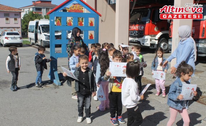 Bafra'da anaokulu öğrencilere yangın güvenliği eğitimi verildi