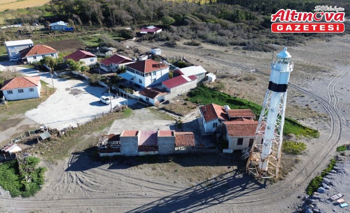 Tarihi Bafra Feneri hala gemilere yol gösteriyor