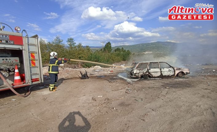Tokat'ta otomobilde çıkan yangın itfaiye ekiplerince söndürüldü