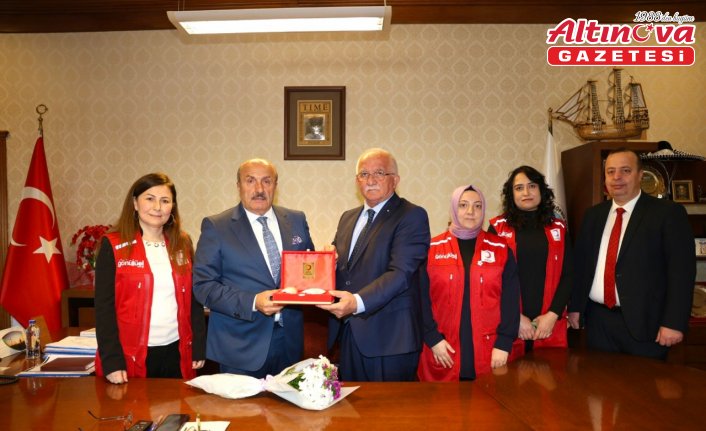 Türk Kızılay Taşköprü Temsilciliğinden Belediye Başkanı Arslan'a ziyaret